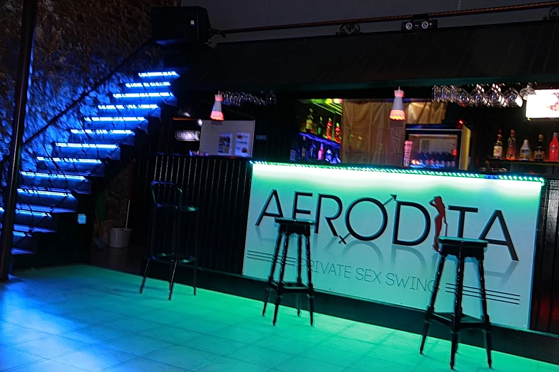Afrodita Swing