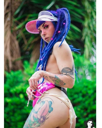 Suicide Girl , A dominadora mais putinha que você vai conhecer e jamais vai-se atrever a buscar outras. Sou Model webcam, Shows virtuais, fotografia erótica, sensual.